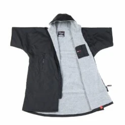 Advance Short Sleeve Black/Grey Robe